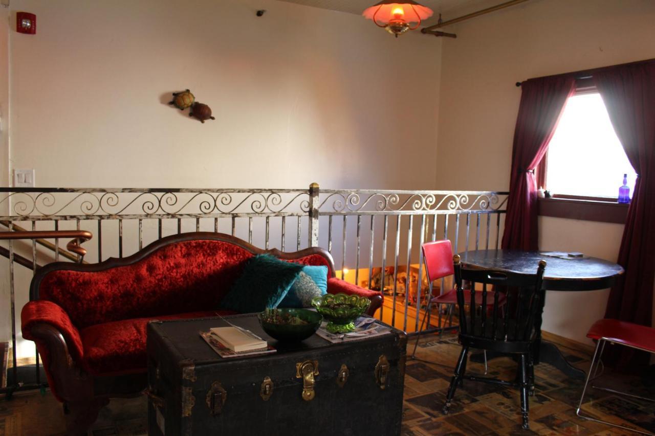 Redlight Historic Bunk Hotel And Speakeasy Truckee Exterior photo